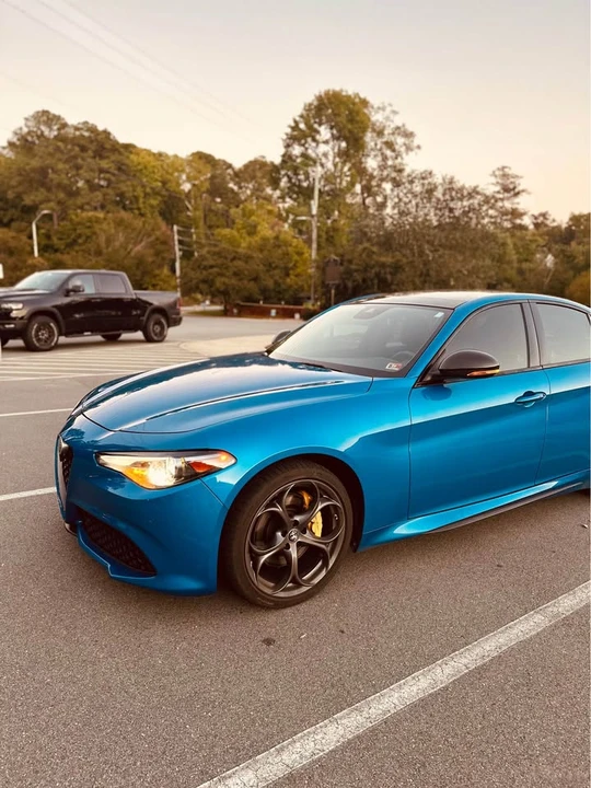 2019 Alfa Romeo Giulia - Image 2 of 3