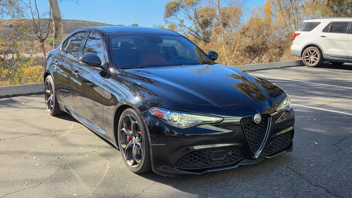 2019 Alfa Romeo Giulia - Image 2 of 16