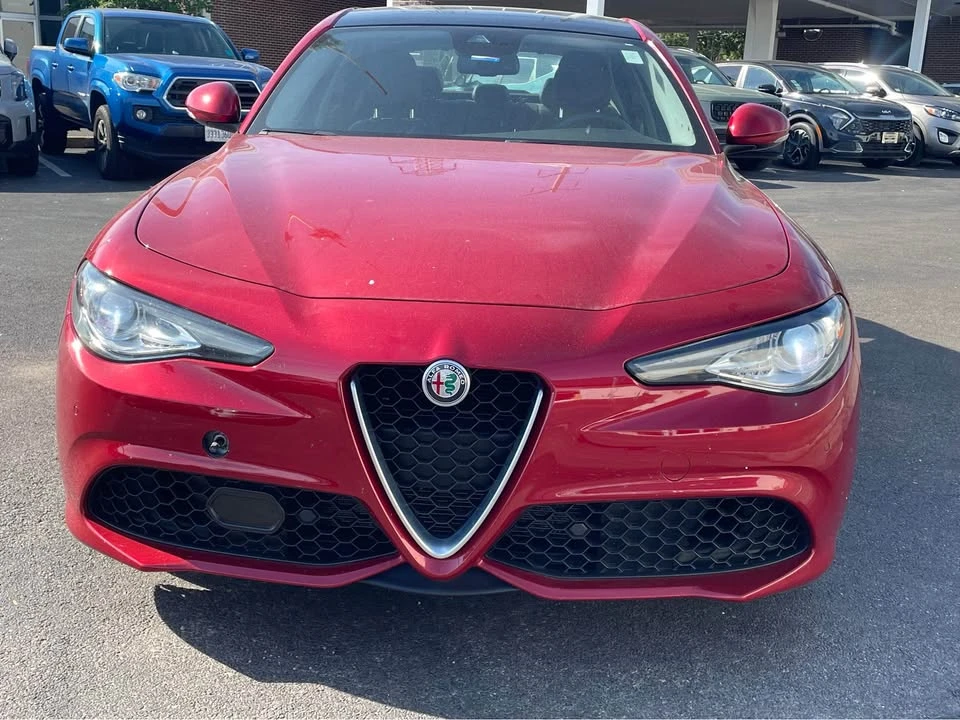 2019 Alfa Romeo Giulia - Image 6 of 20