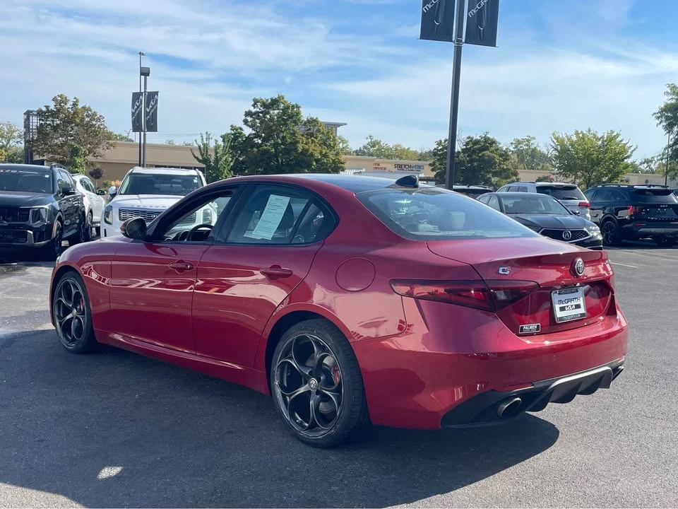 2019 Alfa Romeo Giulia - Image 5 of 20