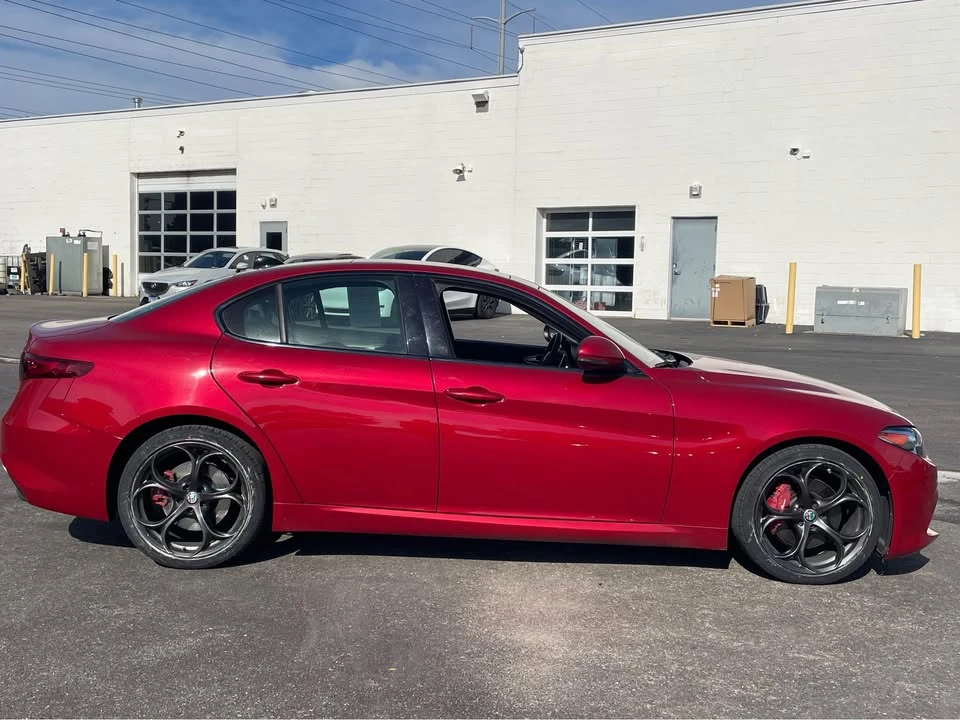 2019 Alfa Romeo Giulia - Image 3 of 20