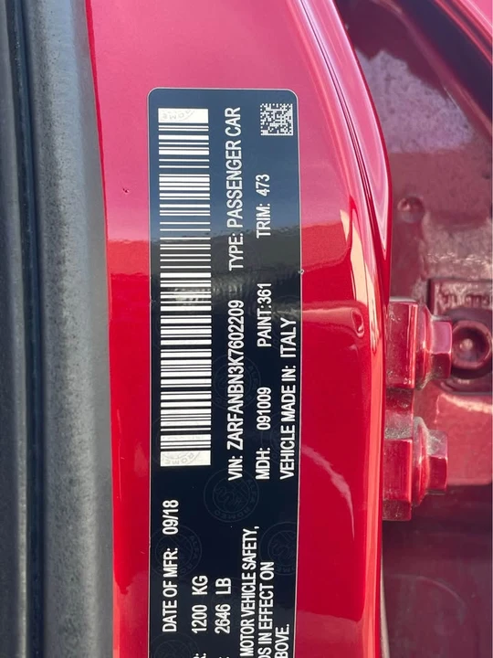 2019 Alfa Romeo Giulia - Image 19 of 20