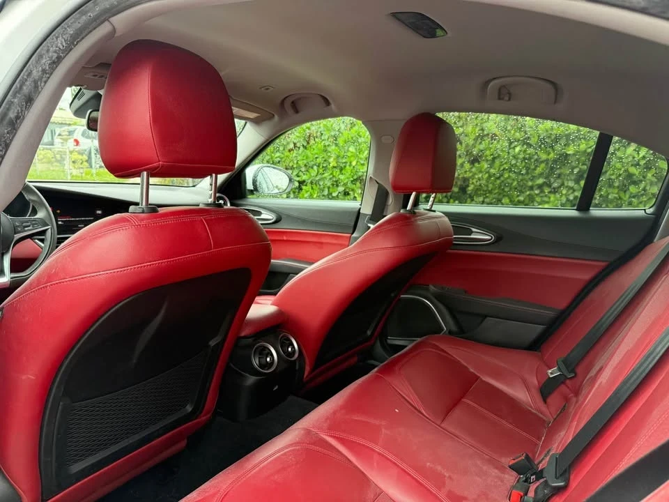 2019 Alfa Romeo Giulia - Image 5 of 9
