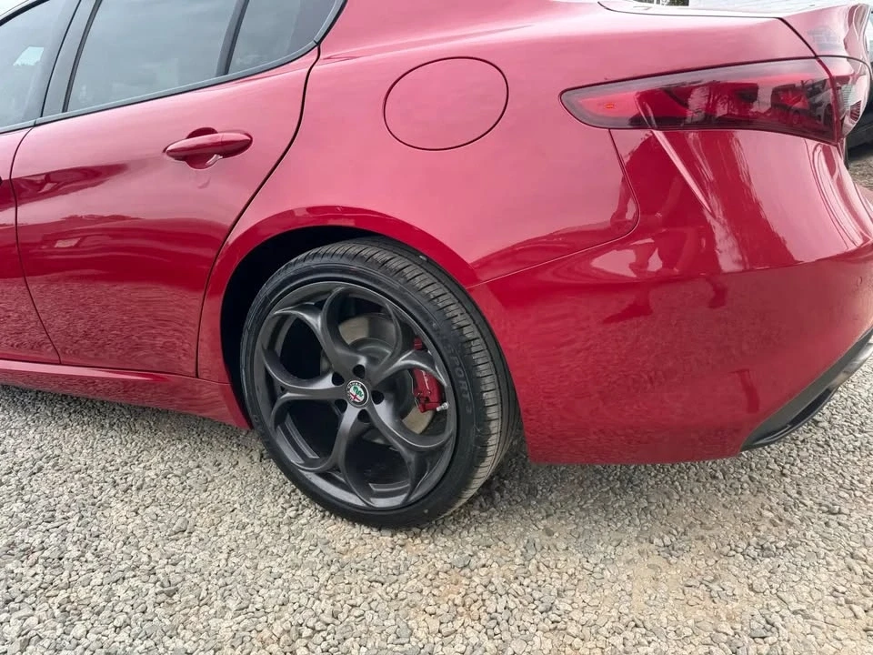2019 Alfa Romeo Giulia - Image 20 of 20