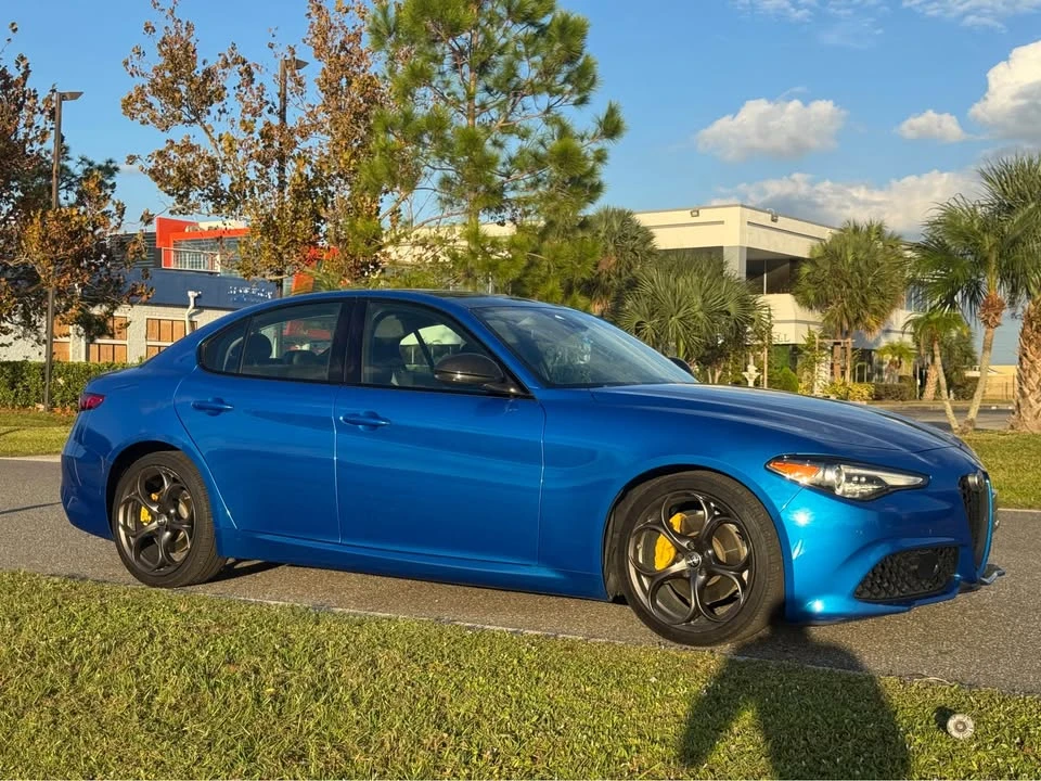 2019 Alfa Romeo Giulia - Image 2 of 15
