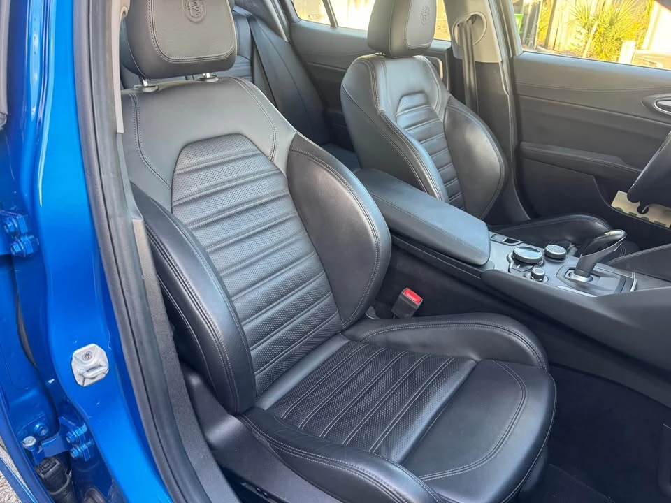 2019 Alfa Romeo Giulia - Image 7 of 15