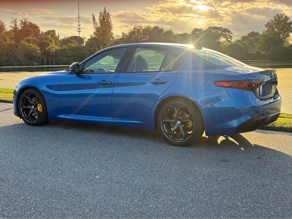 2019 Alfa Romeo Giulia - Image 4 of 15