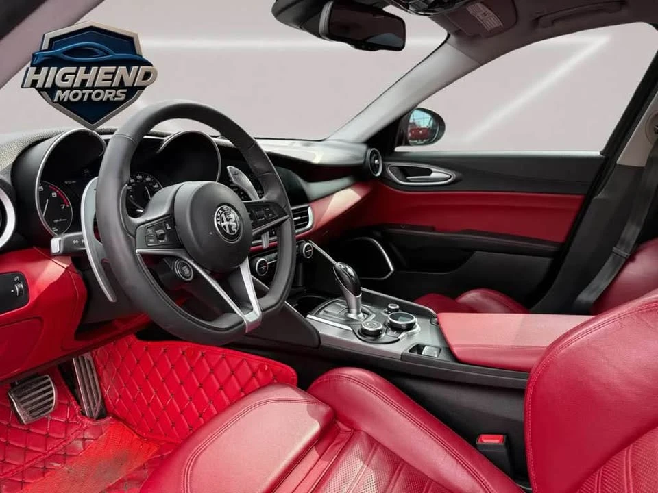 2019 Alfa Romeo Giulia - Image 7 of 9