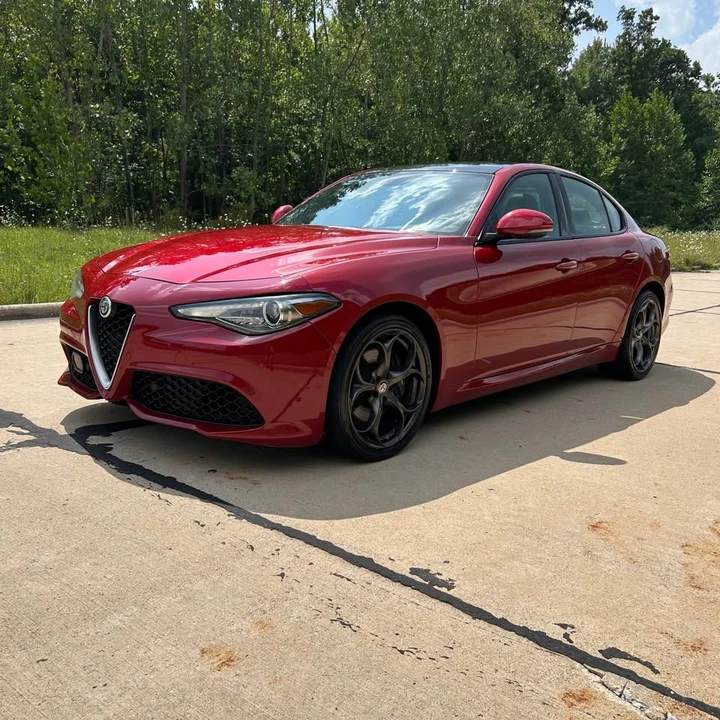 2019 Alfa Romeo Giulia - Image 7 of 20