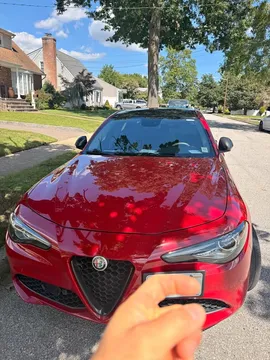 2019 Alfa Romeo Giulia Ti Sport Sedan 4D