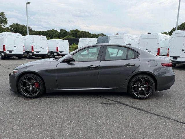 2019 Alfa Romeo Giulia - Image 2 of 20