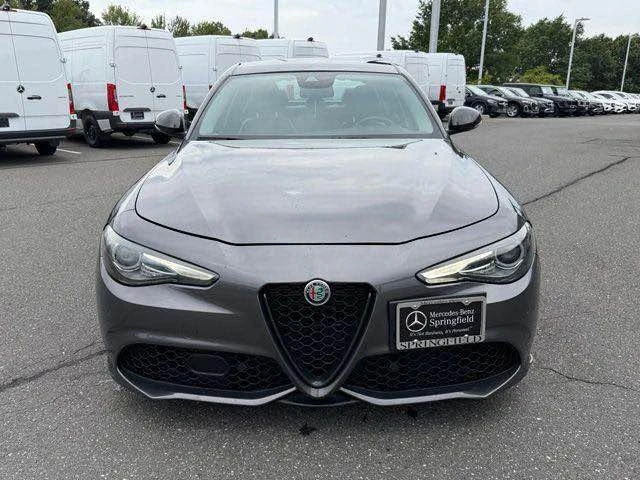 2019 Alfa Romeo Giulia - Image 8 of 20