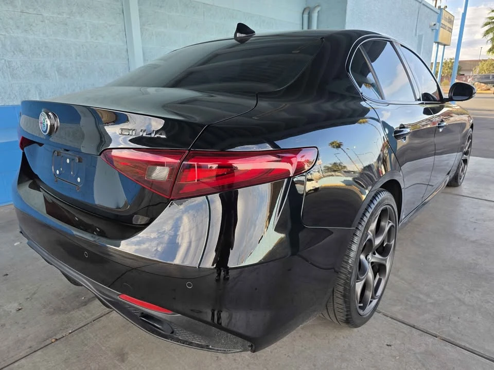 2019 Alfa Romeo Giulia - Image 7 of 20