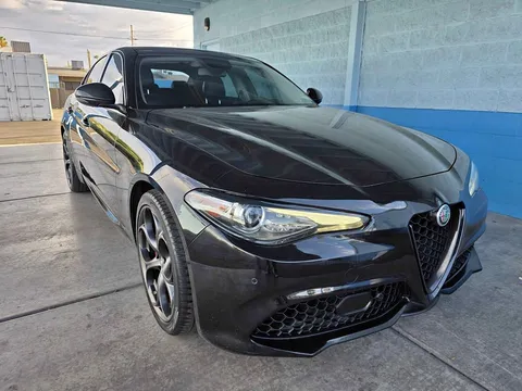 2019 Alfa Romeo Giulia Ti Sport Sedan 4D