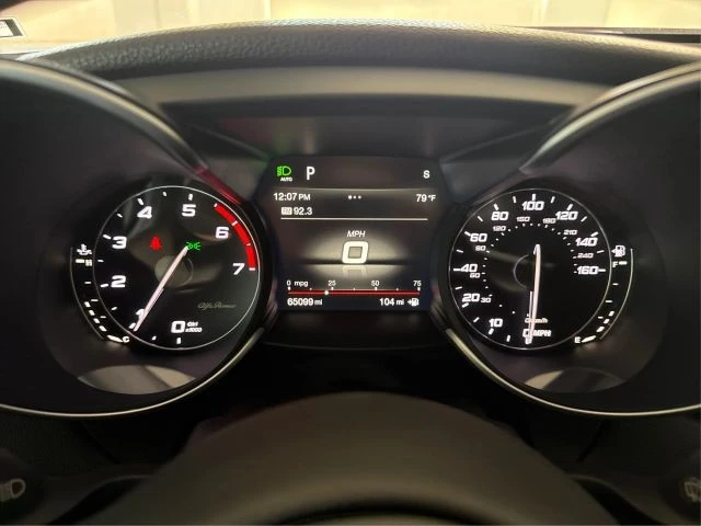 2019 Alfa Romeo Giulia - Image 16 of 23