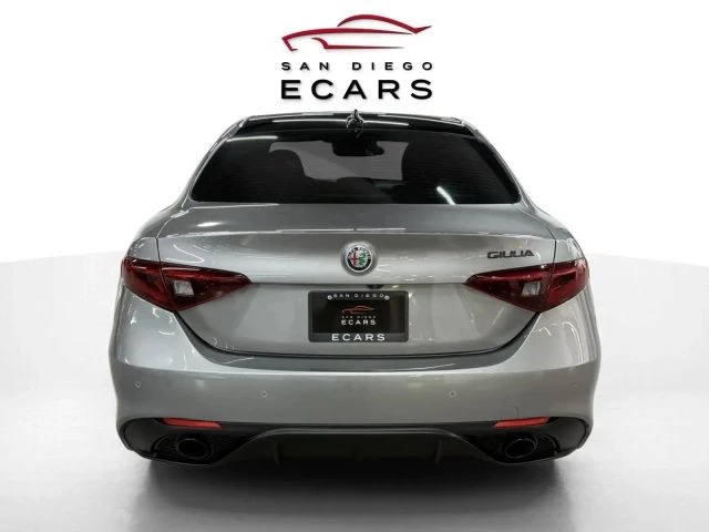 2019 Alfa Romeo Giulia - Image 6 of 12