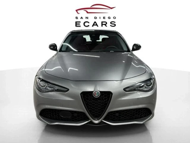 2019 Alfa Romeo Giulia - Image 2 of 12