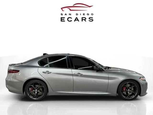 2019 Alfa Romeo Giulia - Image 4 of 12