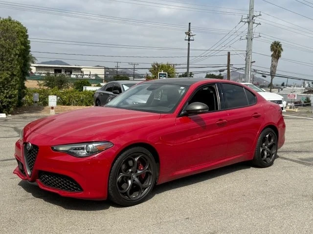 2019 Alfa Romeo Giulia - Image 10 of 21