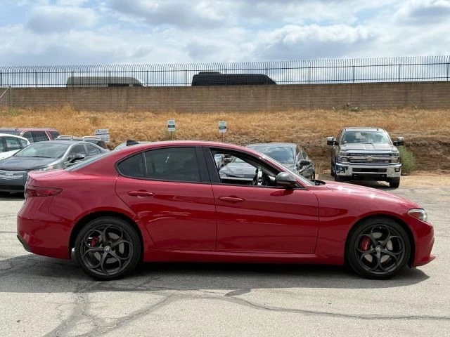 2019 Alfa Romeo Giulia - Image 5 of 21