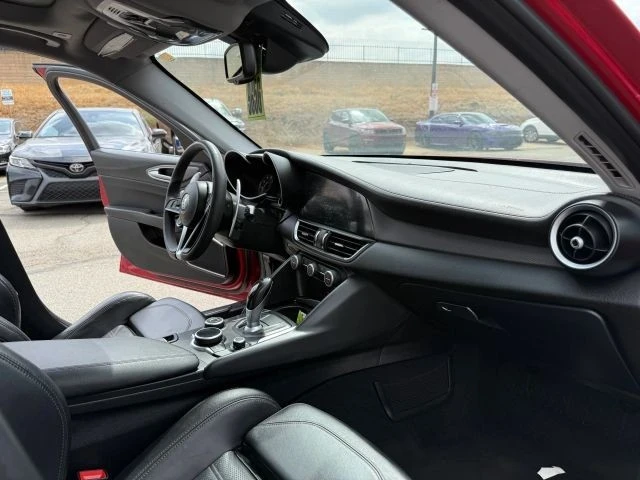 2019 Alfa Romeo Giulia - Image 21 of 21