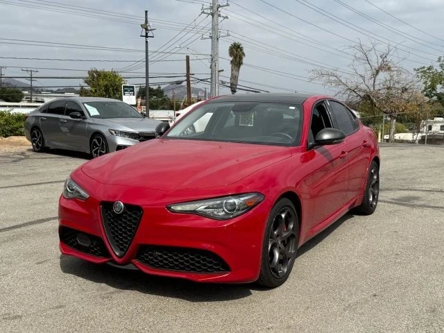 2019 Alfa Romeo Giulia - Image 11 of 21