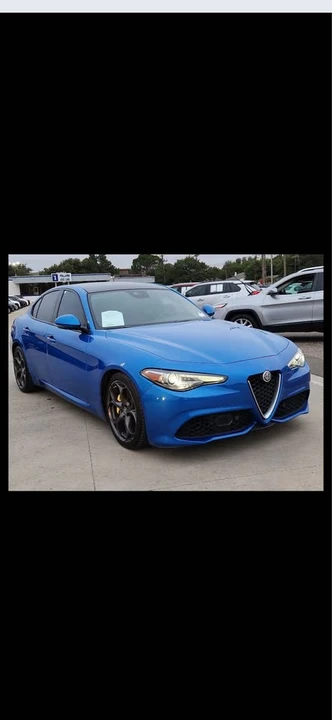 2019 Alfa Romeo Giulia - Image 4 of 8