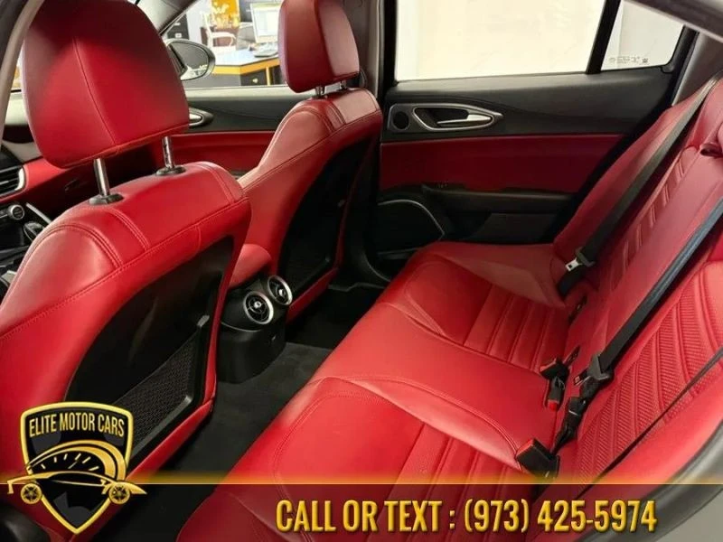 2019 Alfa Romeo Giulia - Image 11 of 12