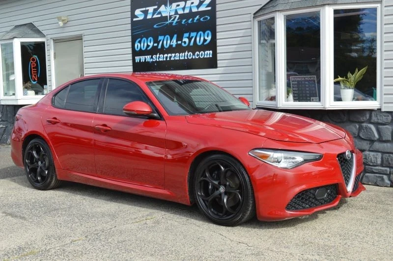 2019 Alfa Romeo Giulia - Image 7 of 12