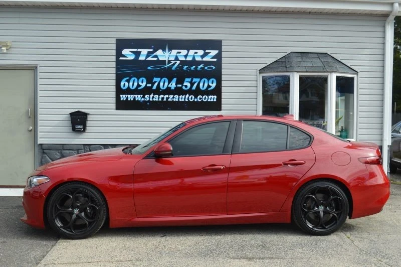2019 Alfa Romeo Giulia - Image 2 of 12