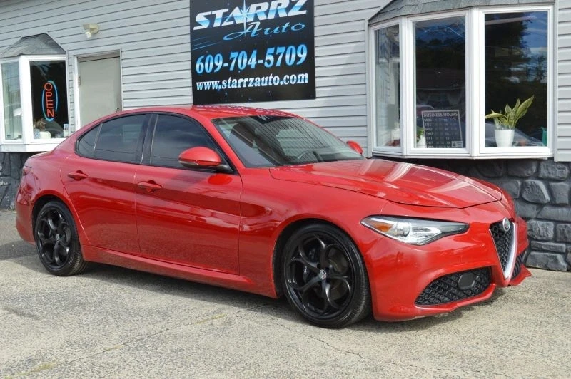 2019 Alfa Romeo Giulia - Image 7 of 12