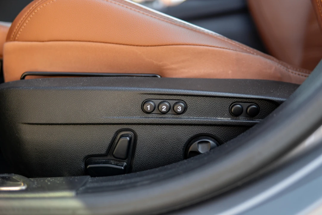 2019 Alfa Romeo Giulia - Image 30 of 31