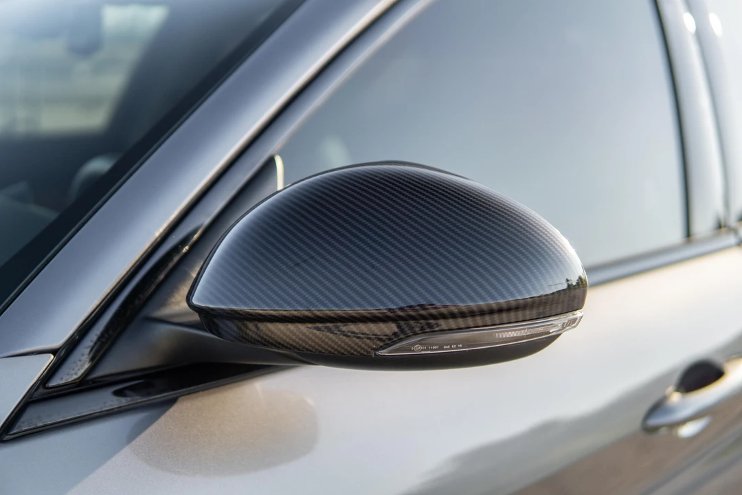 2019 Alfa Romeo Giulia - Image 14 of 31