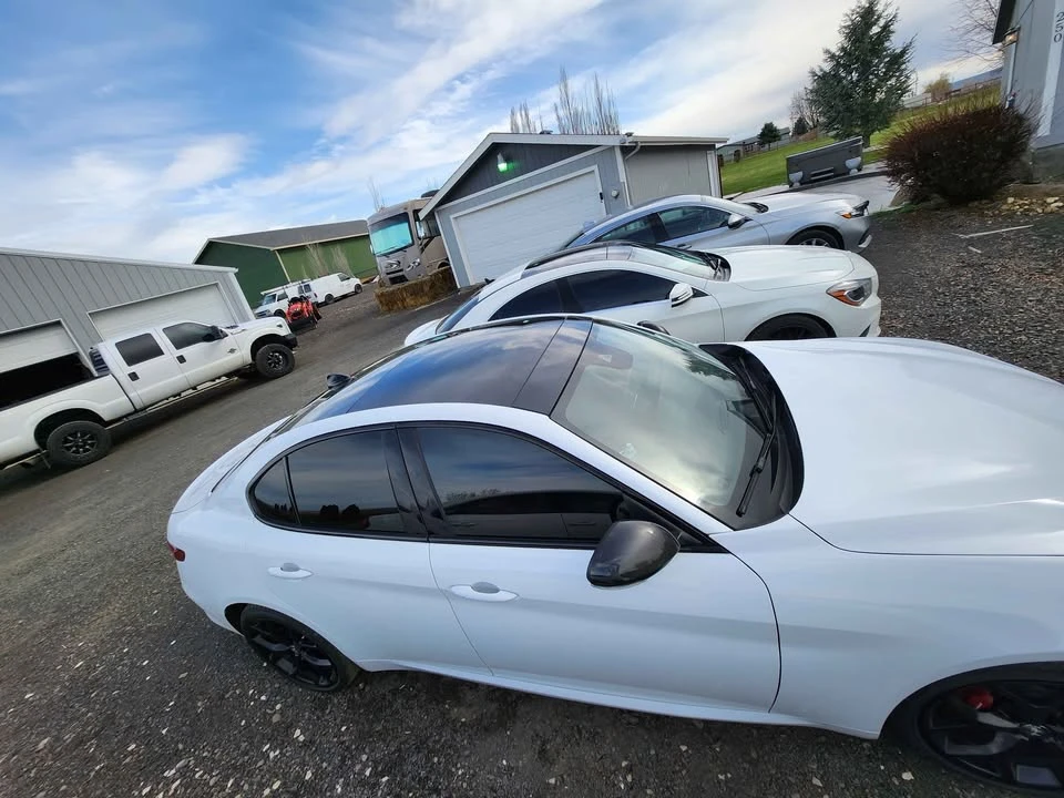 2019 Alfa Romeo Giulia - Image 5 of 10