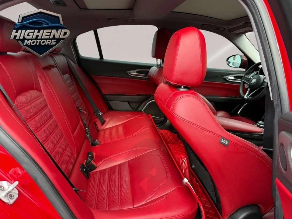 2019 Alfa Romeo Giulia - Image 18 of 21