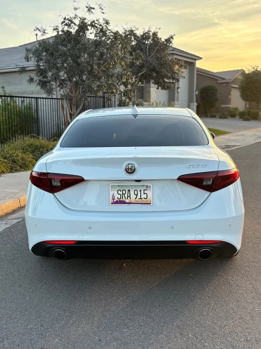 2019 Alfa Romeo Giulia - Image 3 of 12