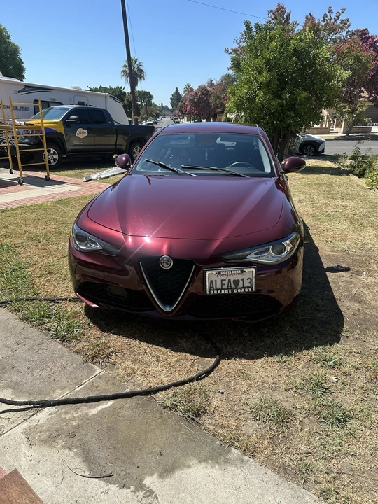 2019 Alfa Romeo Giulia - Image 8 of 14