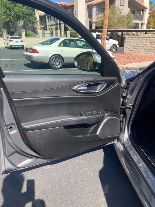 2019 Alfa Romeo Giulia - Image 10 of 13