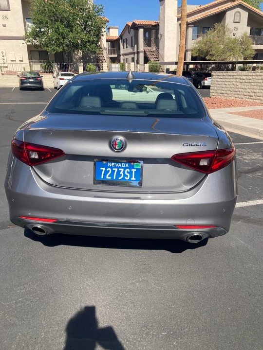 2019 Alfa Romeo Giulia - Image 5 of 13