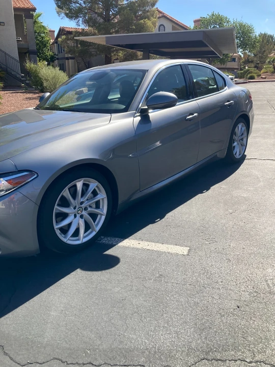 2019 Alfa Romeo Giulia - Image 3 of 13
