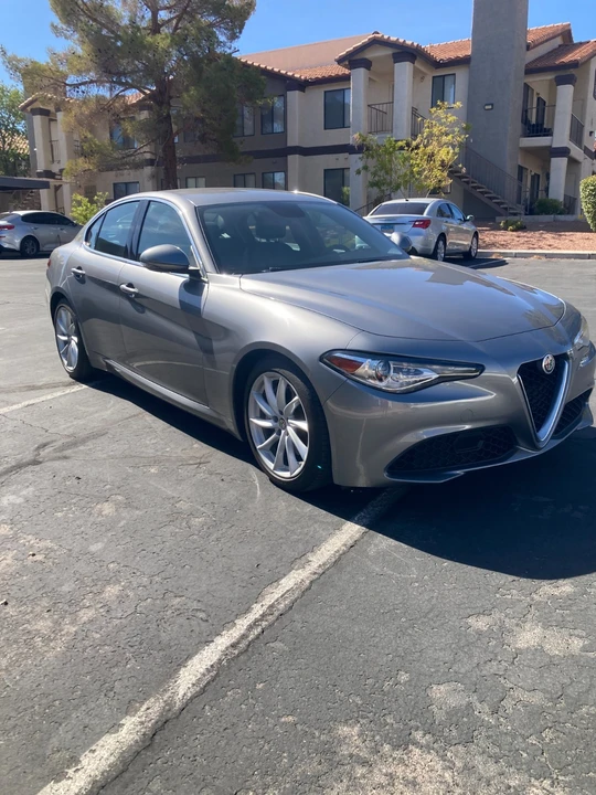 2019 Alfa Romeo Giulia - Image 2 of 13