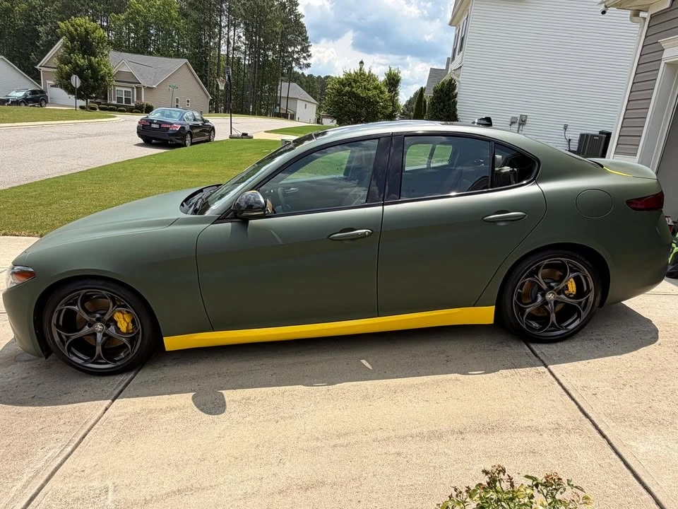 2019 Alfa Romeo Giulia - Image 2 of 13