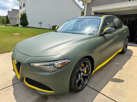 2019 Alfa Romeo Giulia Sport RWD