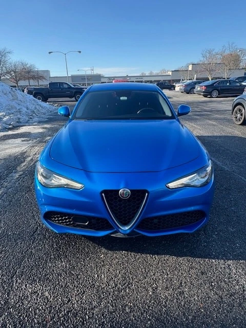 2019 Alfa Romeo Giulia - Image 13 of 19