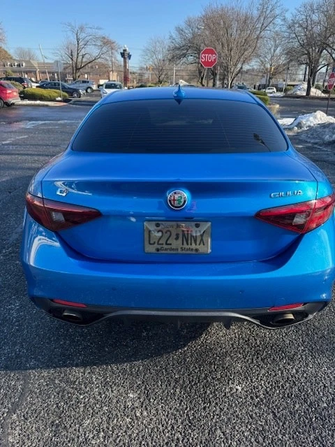 2019 Alfa Romeo Giulia - Image 6 of 19