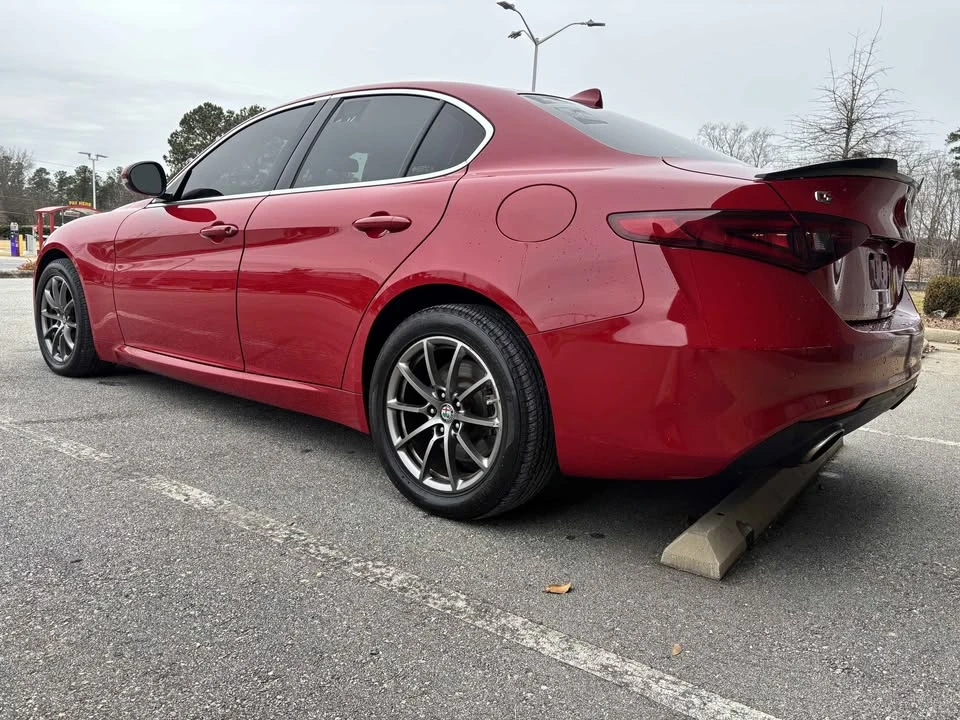 2019 Alfa Romeo Giulia - Image 2 of 10