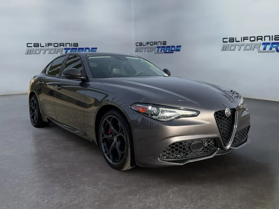 2019 Alfa Romeo Giulia - Image 3 of 20