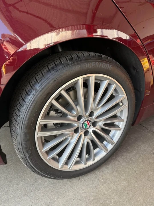 2019 Alfa Romeo Giulia - Image 2 of 4