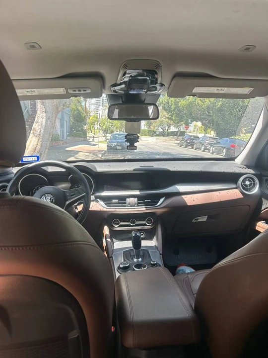 2019 Alfa Romeo Stelvio - Image 8 of 8