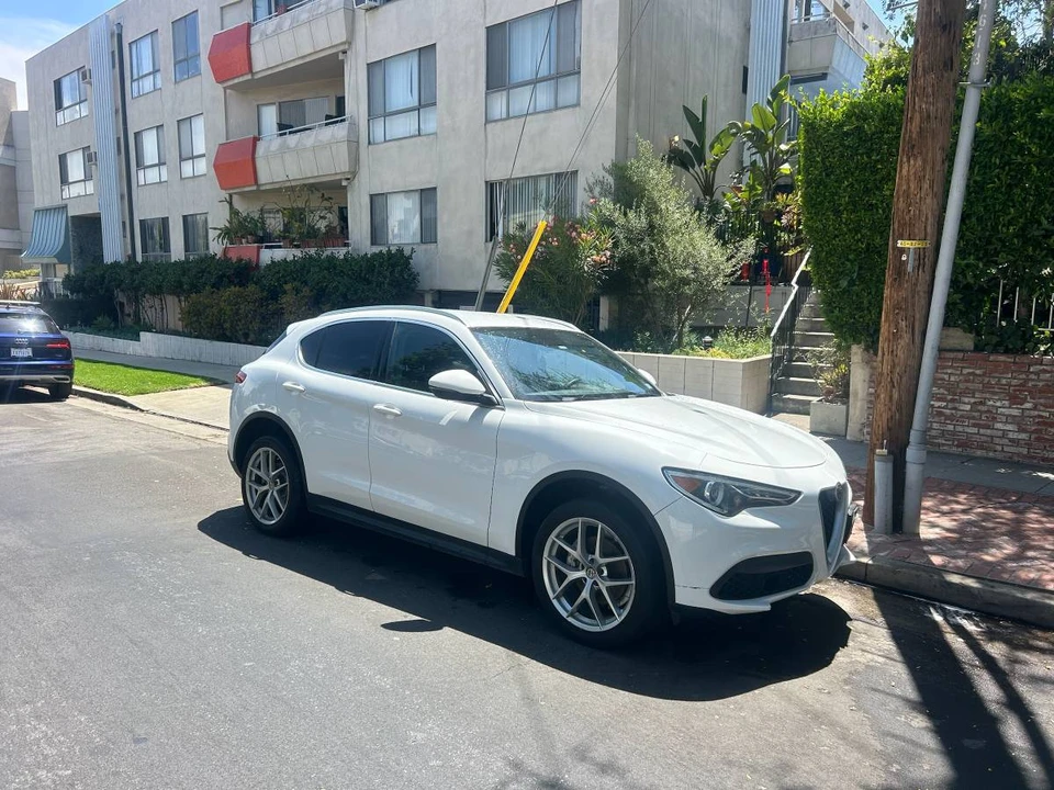 2019 Alfa Romeo Stelvio - Image 3 of 8